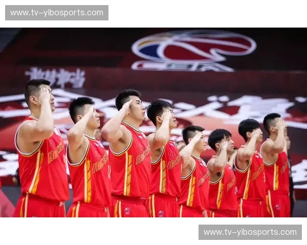 巅峰对决：当“自由”撞上“银星”，谁才是篮坛真正的终极信仰？